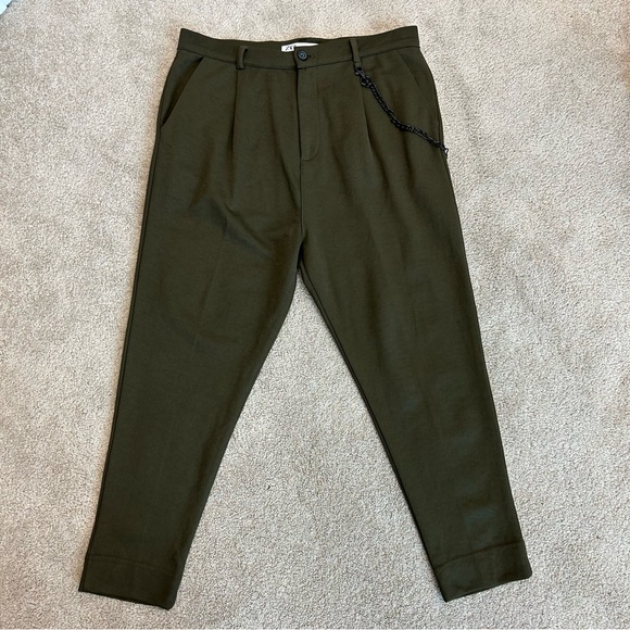 Zara khaki green high waisted slim tapered ankle length pleated pants Sz L - Picture 2 of 13